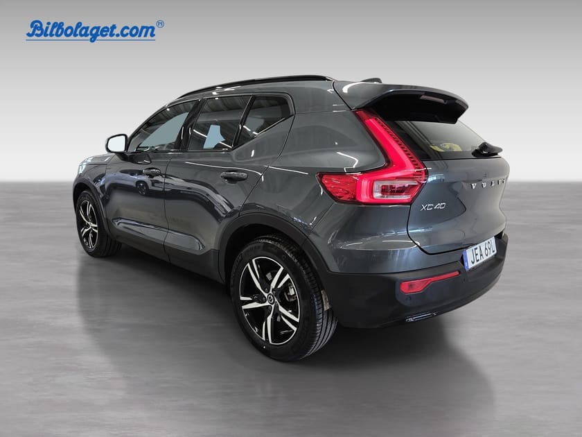 Bild 4 av Volvo XC40 B4 FWD Bensin Plus Dark