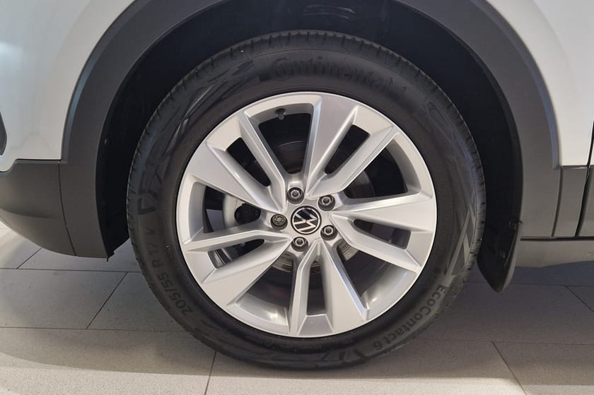 Bild 5 av Volkswagen T-Cross LIFE | 1.0 TSI | 115 HK | Backkamera