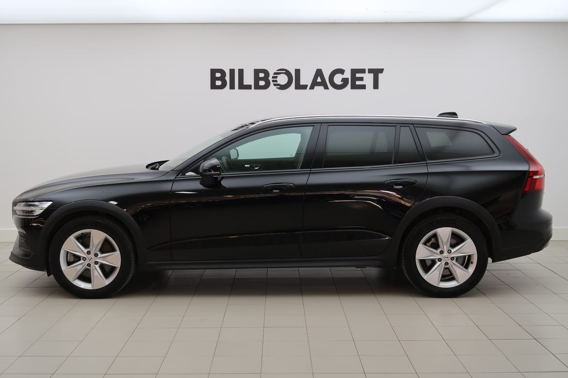 Volvo V60 2024 - miniatyr 2