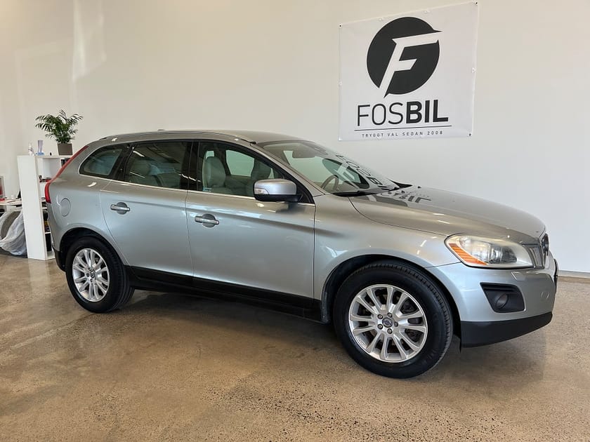 Bild 1 av Volvo XC60 D5 AWD Aut Summum Drag SoV