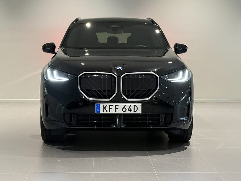 Bild 2 av BMW X3 30e xDrive M Sport Drag Innovation Comfort Premium 21"