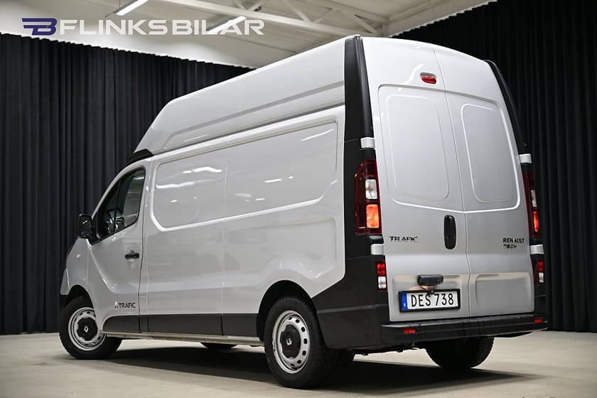 Bild 4 av Renault Trafic Skåpbil dCi 125HK L2H2 Högtak|Värmare|Backkamera|Lågmil|EnÄgare