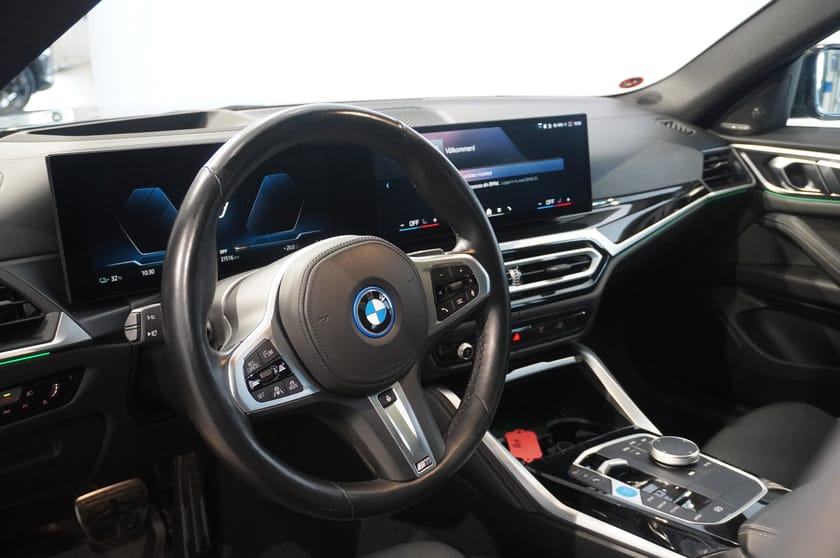 Bild 3 av BMW i4 eDrive40 Gran Coupé M-Sport Supercharged Innovation Laser Taklucka 20