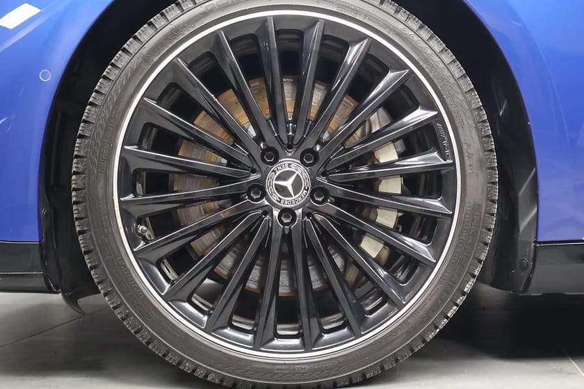 Bild 4 av Mercedes-Benz EQE 350 89 kWh AMG Line Advanced Plus AIRMATIC Minne Rattvärme