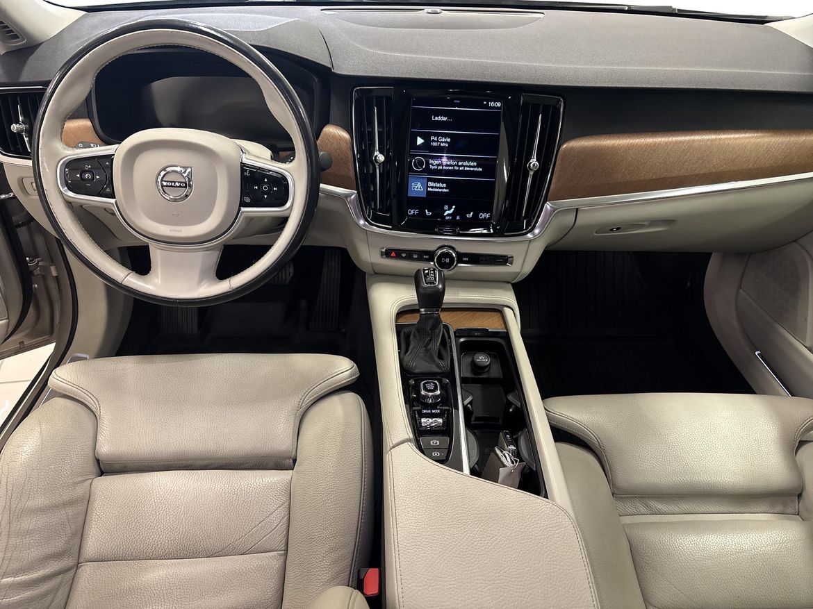 Volvo S90 2018 - miniatyr 8