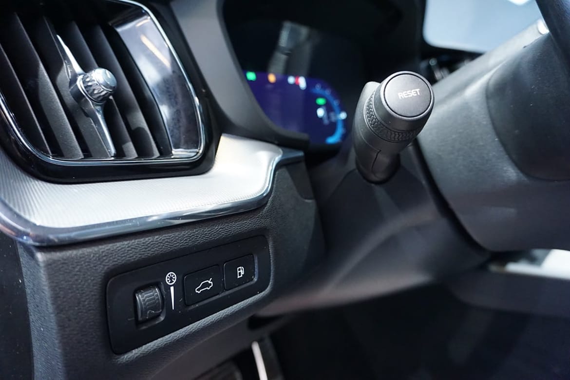 Volvo XC60 2022 - miniatyr 13