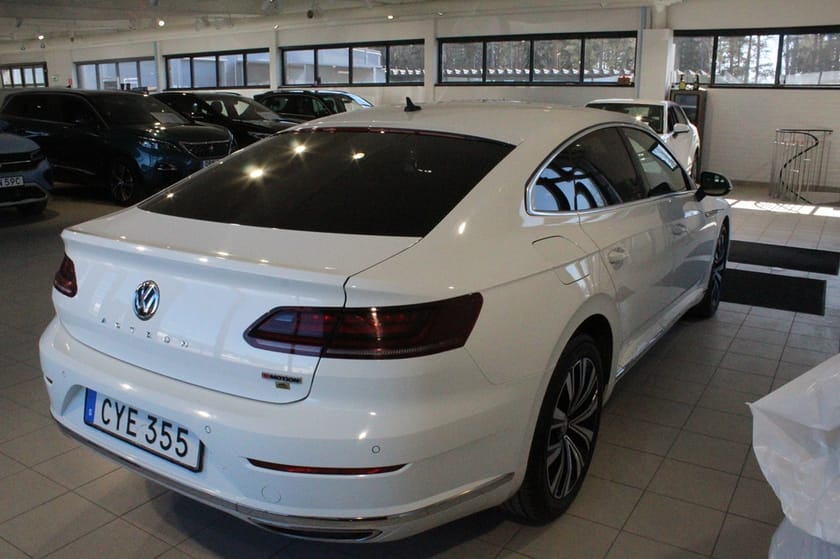 Bild 3 av Volkswagen Arteon 2.0 TDI 4Motion 190HK Drag Backkamera