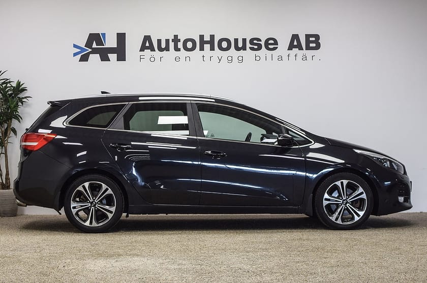 Bild 3 av Kia cee'd_sw 1.6 CRDi GT-Line CarPlay P-Sensor Garanti