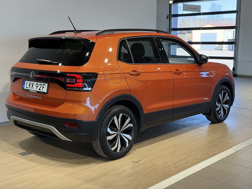 Bild 4 av Volkswagen T-Cross 1.0TSI P-Sensorer App-Connect
