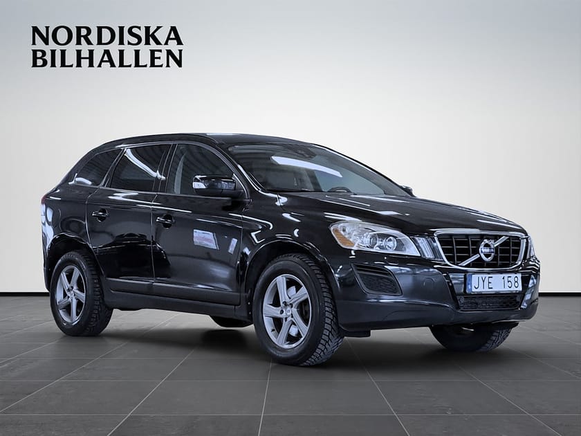 Bild 1 av Volvo XC60 D4 Geartronic Black Edition Nyservad Drag Värmare