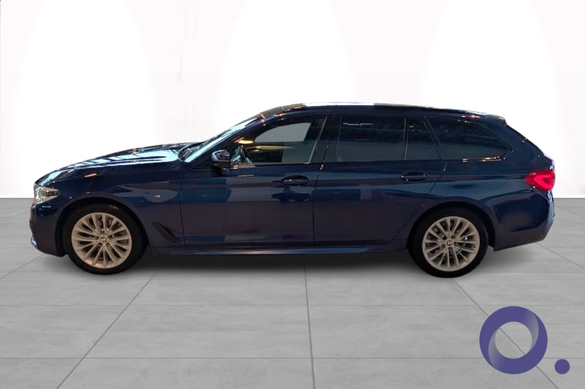 Bilde 2 av BMW 520d xDrive Touring M-sport / Panoramatak/Head Up/ Mye utstyr!