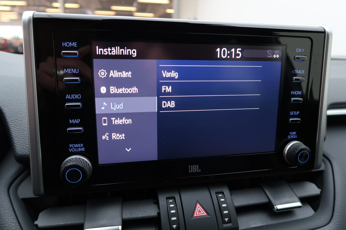 Toyota RAV4 2019 - miniatyr 10