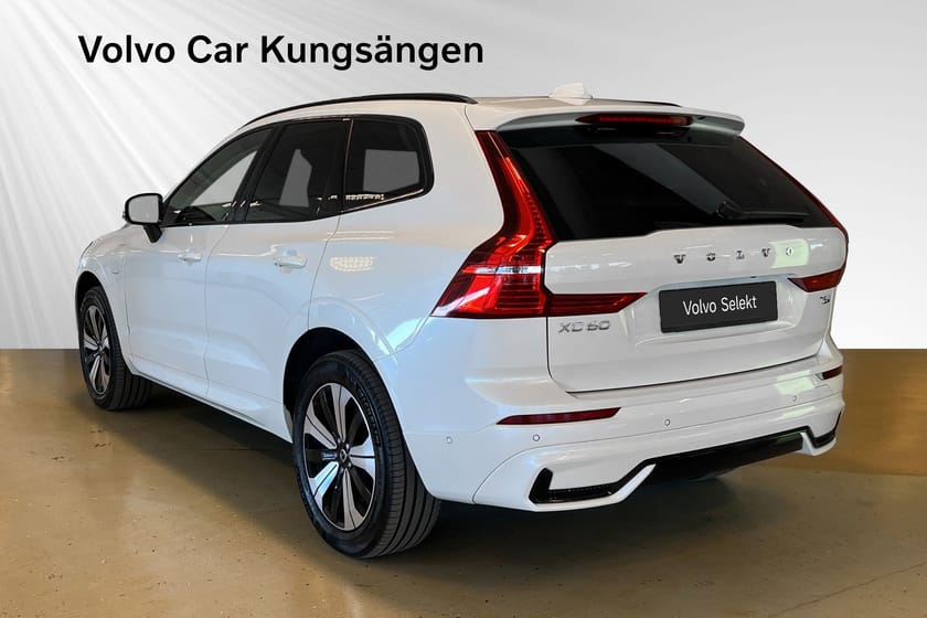 Bild 4 av Volvo XC60 T6 Plus Dark Nordic Edition DRAG LÄDER PANO H/K