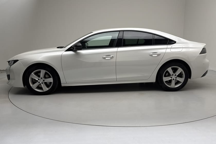Bild 2 av Peugeot 508 Hybrid 1.6 5dr (225hk) GT
