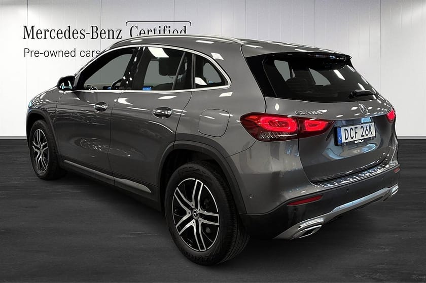 Bild 4 av Mercedes-Benz GLA 180 Progressive Line Värmare Keyless Panelbelysning