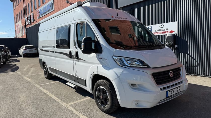 Bild 2 av Fiat Ducato Conversion Chassi Platform Dreamer D58 Automat, Solcell, AC, Långbädd, Cykelställ!