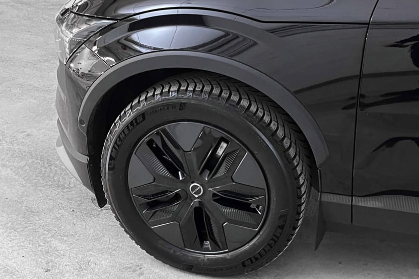 Bilde 4 av Volvo EX30 Cross Country Twin Motor Performance Perf Ultra PANO|H&K|360|PILOTASSIST