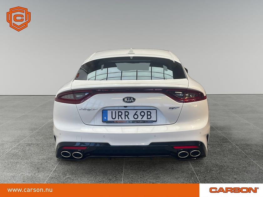 Bild 5 av Kia Stinger GT AWD *Inkommande* 3.3 Aut 366HK Pano H/K 360 Kamera Apple
