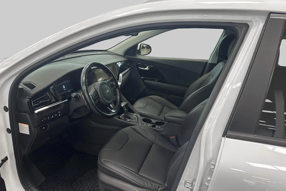 picture of a car