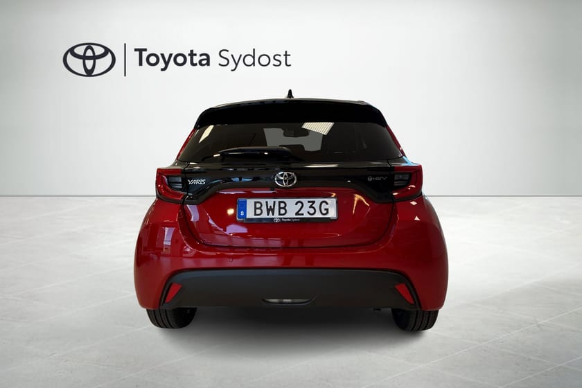 Bild 4 av Toyota Yaris Hybrid 115 5d. Active Plus Säkerhetspaket Automat Rattvärme Backkamera mm.