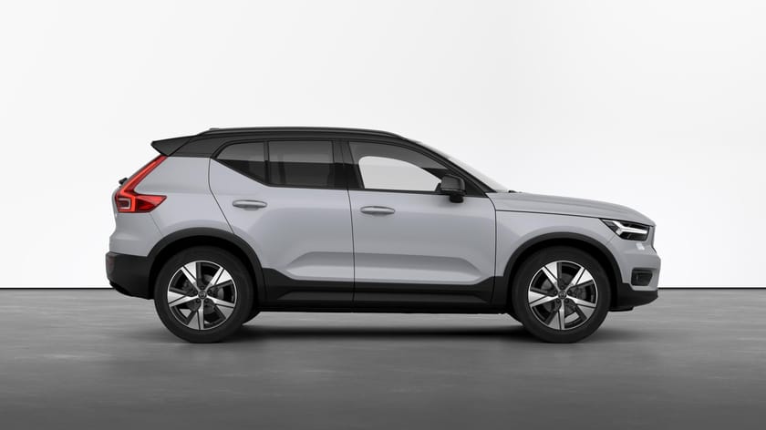 Bilde 2 av Volvo XC40 Recharge P8 AWD PANO|360|H&K|LOUNGE