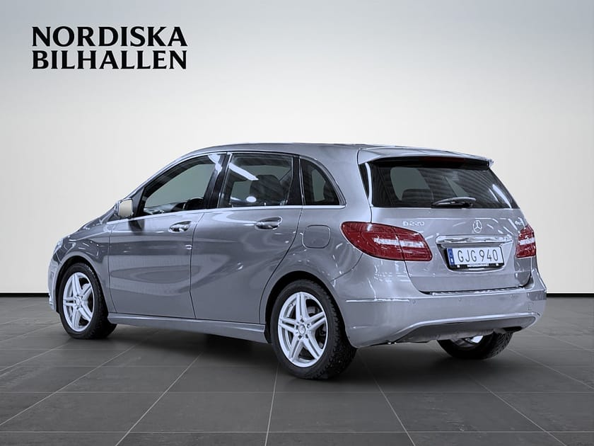 Bild 5 av Mercedes-Benz B 220 4MATIC 7G-DCT Nyservad Pano Helskinn P-sensorer