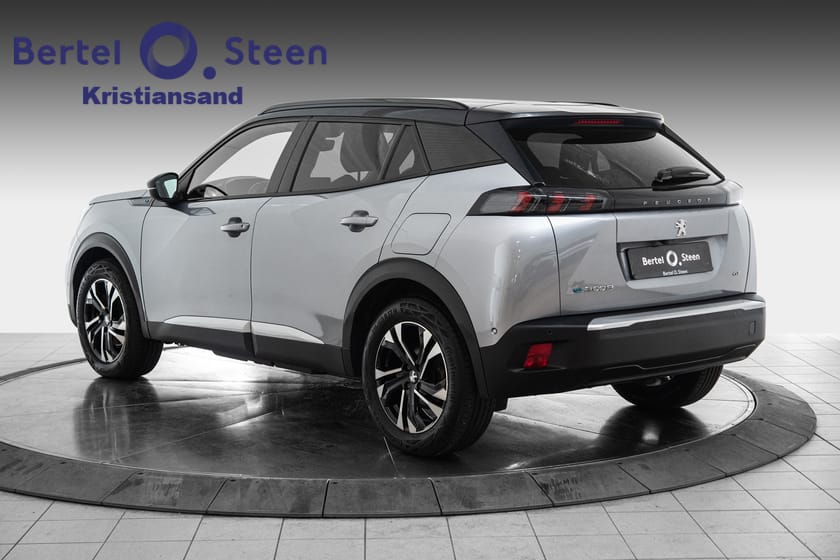 Bilde 3 av Peugeot e-2008 GT 136 hk | Keyless | 3X isofix | Ambient Light