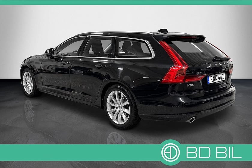 Bild 2 av Volvo V90 D3 AWD MOMENTUM HELSKINN VÄRMARE VÄLSERVAD