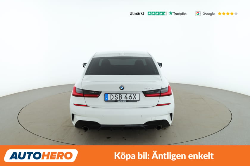 Bild 4 av BMW 330e Sedan M Sport / CarPlay, PDC