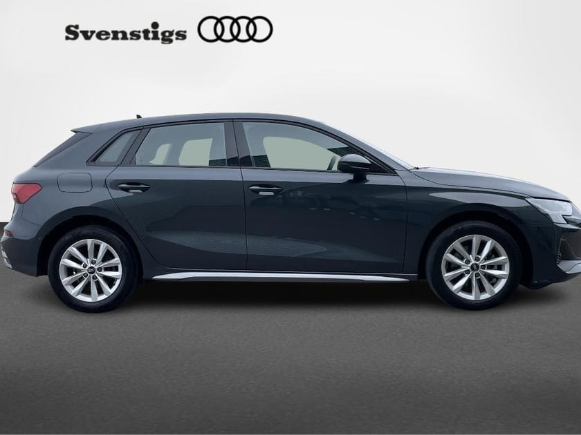 Bild 3 av Audi A3 Sportback 35 TFSI 35TFSI 150hk Proline Backkamera