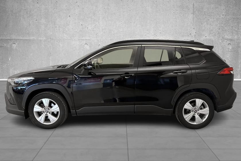 Bilde 2 av Toyota Corolla Cross Hybrid AWD-i 2.0 Executive/4x4/automat/kompl.historikk/