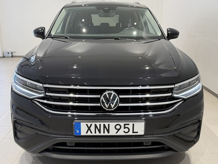 Bild 3 av Volkswagen Tiguan Allspace 5-sätes 1.5 TSI 150HK Drag B-kamera Elbaklucka