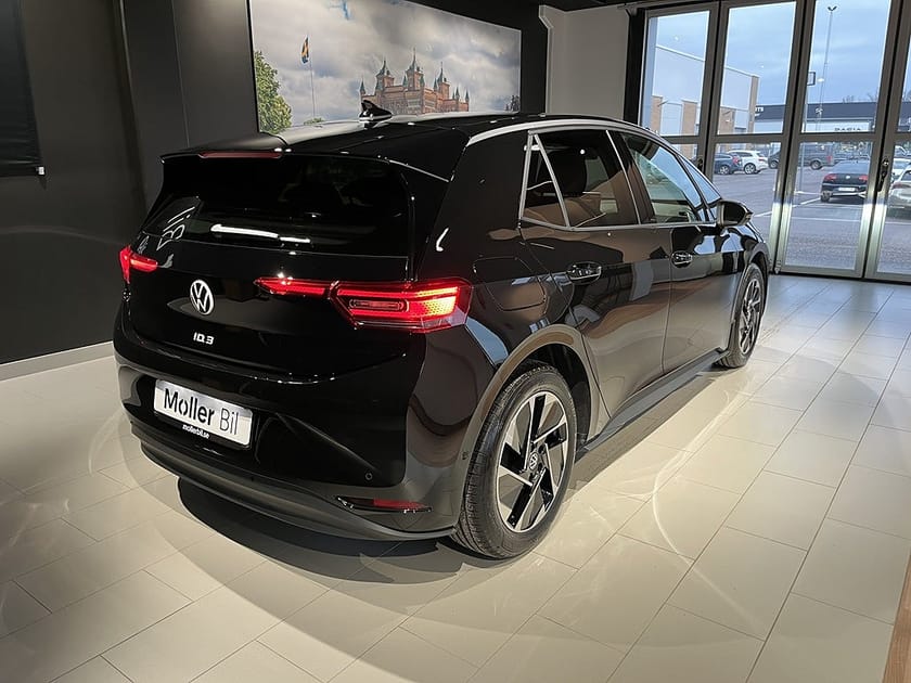 Bild 3 av Volkswagen ID.3 Pro Performance Edition, 43 Mil Räckvidd, Snabb Lev!