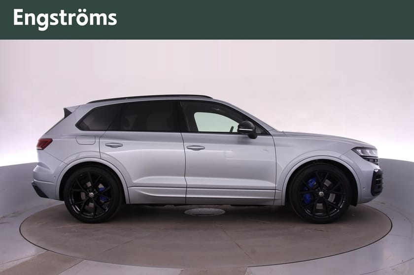 Bild 2 av Volkswagen Touareg R eHybrid 462 HK