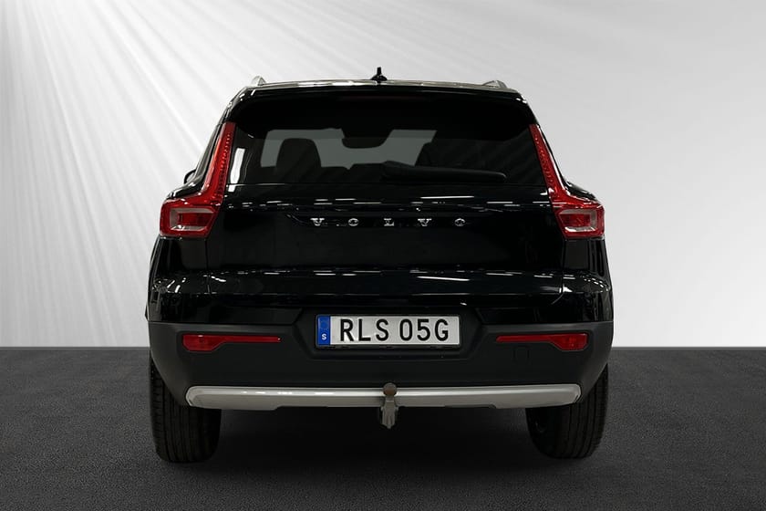Bild 2 av Volvo XC40 B4 II FWD Bensin MomAdv NaviPro Edt