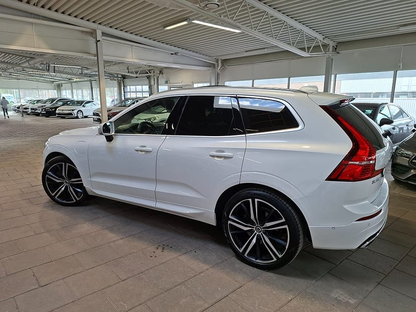 Bild 5 av Volvo XC60 T8 TwEn AWD Geartronic R-Design (SE SPEC)
