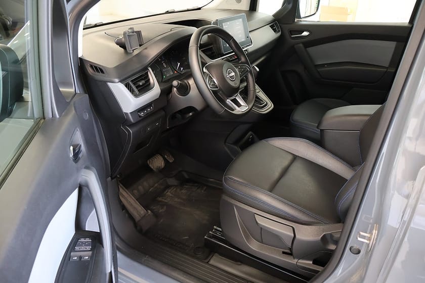 Bild 5 av Nissan Townstar EV 2.2t 45kWh N-Connecta L1 Dubbla skjutd. Drag