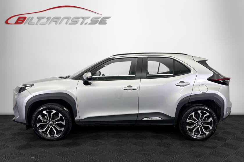 Bild 2 av Toyota Yaris Cross Hybrid ACTIVE PLUS | DRAGKROK | ADAPTIV FHÅLLARE | CARPLAY