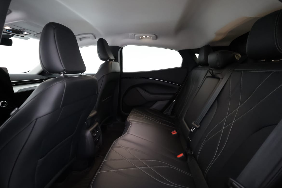 Ford Mustang Mach-E 2022 - miniatyr 13