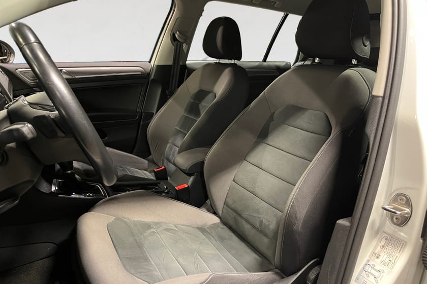 Bild 3 av Volkswagen Golf Alltrack 2.0 TDI 184 HK DSG 4M DRAG D-VÄRM BACKKAMERA 12100MIL