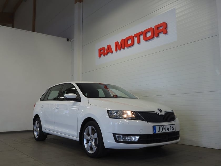 Bild 3 av Škoda Rapid Spaceback Skoda 1.2 TSI 110hk | Bluetooth | PDC |