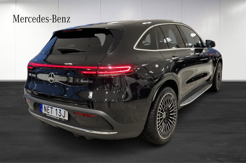 Bild 3 av Mercedes-Benz EQC 400 4MATIC AMG DRAG HUD