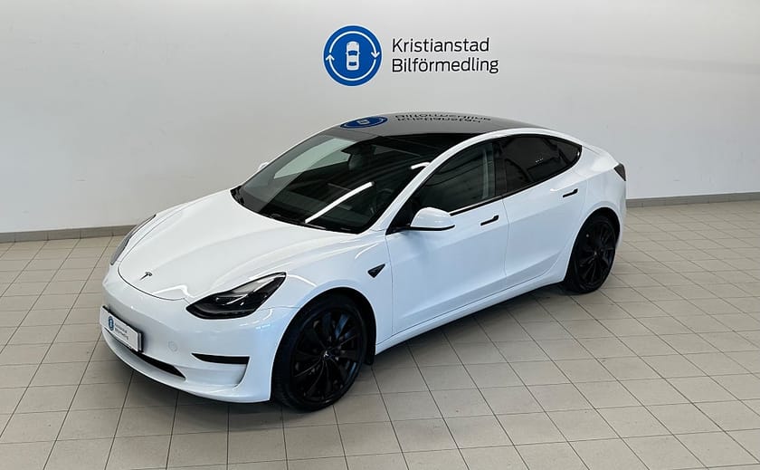 Bild 5 av Tesla Model 3 Standard Range Navi Autopilot Skinn