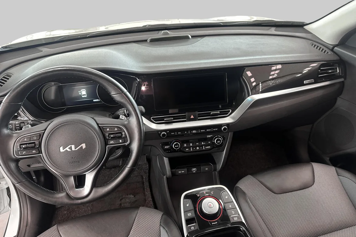 picture of a car