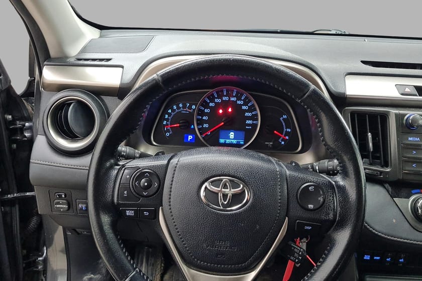 Bilde 5 av Toyota RAV4 2.0 150HK Automat 4x4 - Billigbil - EU ok til 01.2027