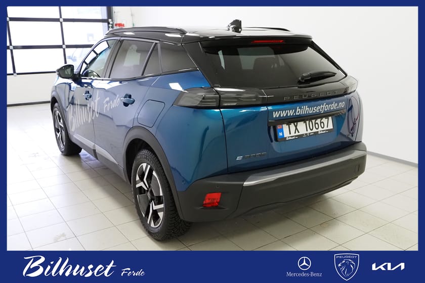 Bilde 2 av Peugeot e-2008 GT / NORSK /