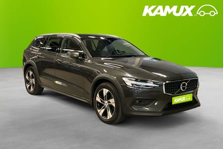 Volvo V60 Cross Country Momentum B4 AWD 197hk Skinn Drag GPS