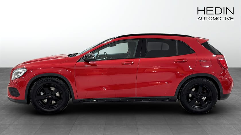 Bild 2 av Mercedes-Benz GLA 220 d *KAMPANJPRIS* | AUTOMAT | AMG-Line | PANO