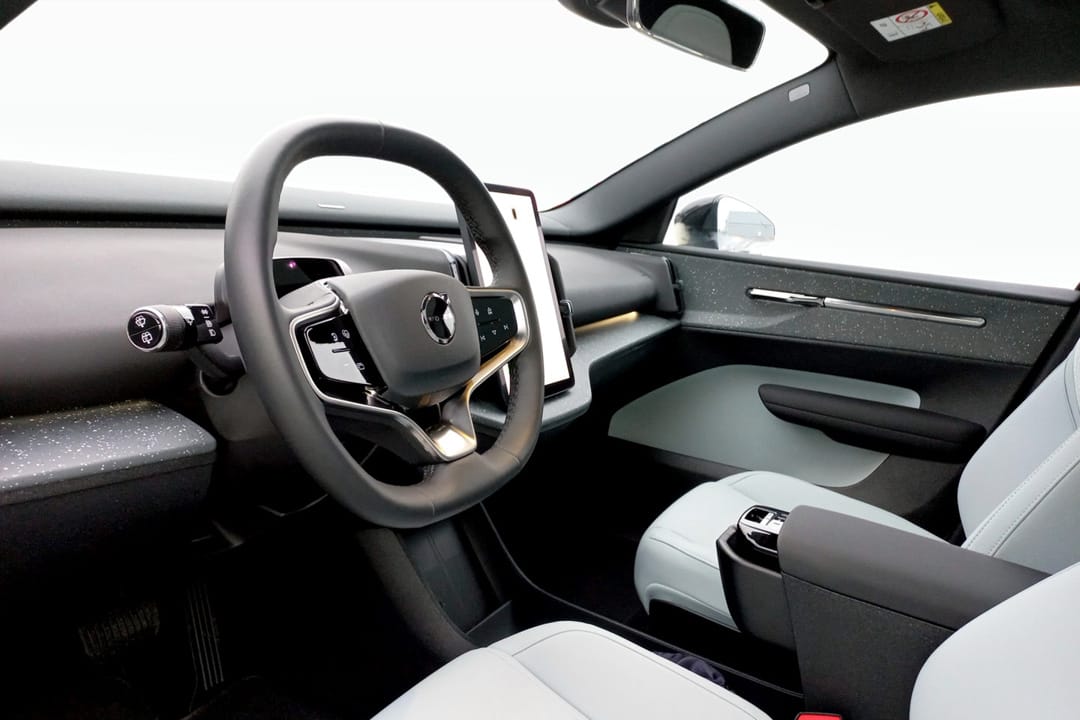 Volvo EX30 Twin Motor Performance