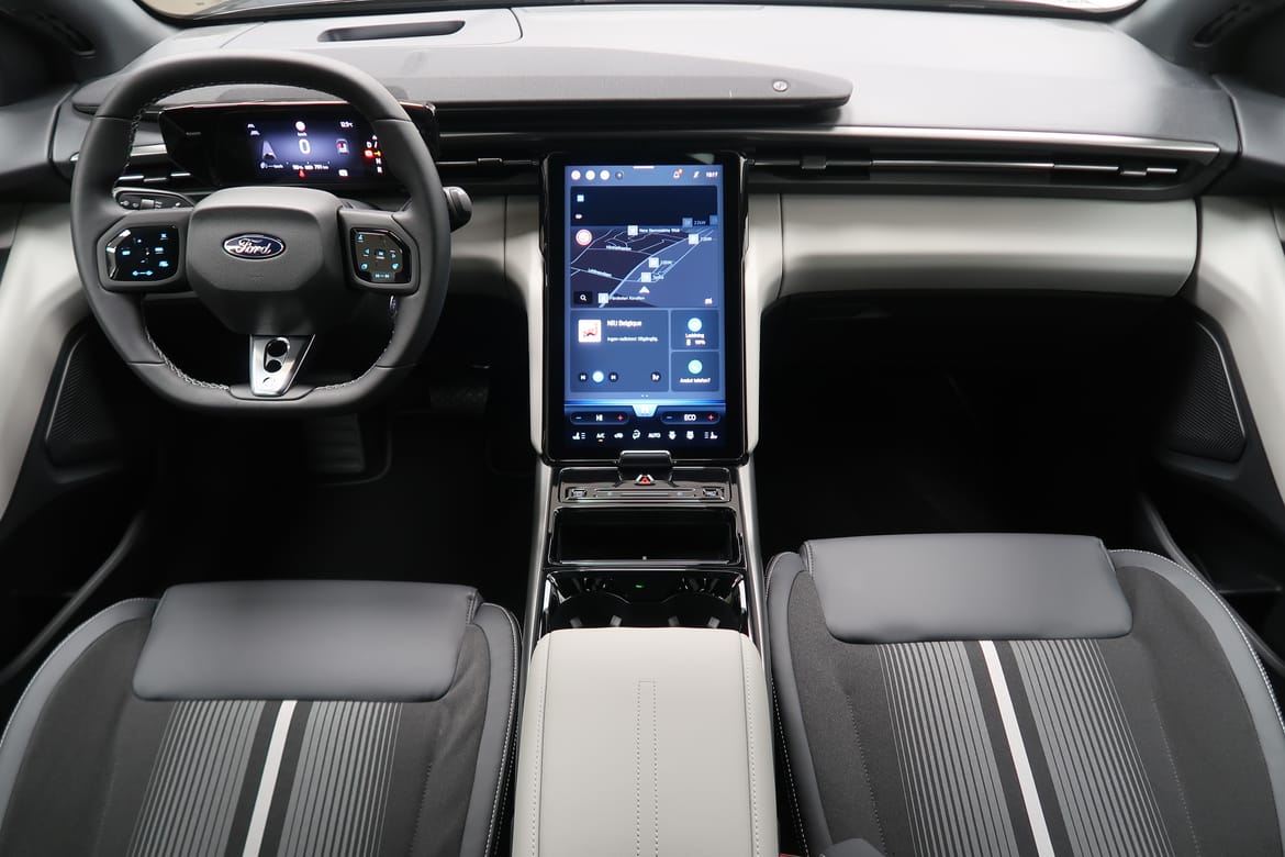 Ford Capri EV 2025 - miniatyr 5